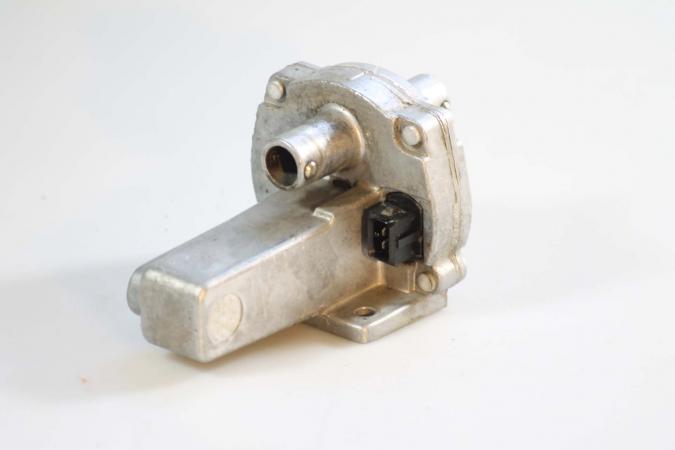8,23042 neu0